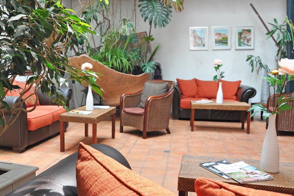 The Originals City, Hotel La Reine Jeanne, Orthez Eksteriør bilde
