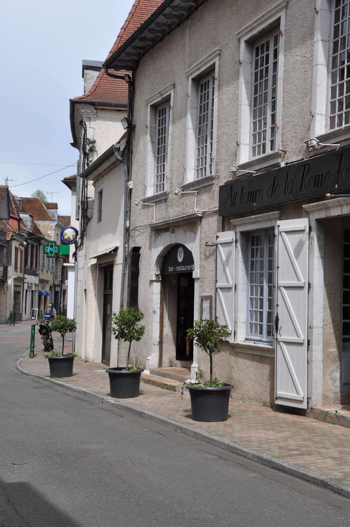 The Originals City, Hotel La Reine Jeanne, Orthez Eksteriør bilde